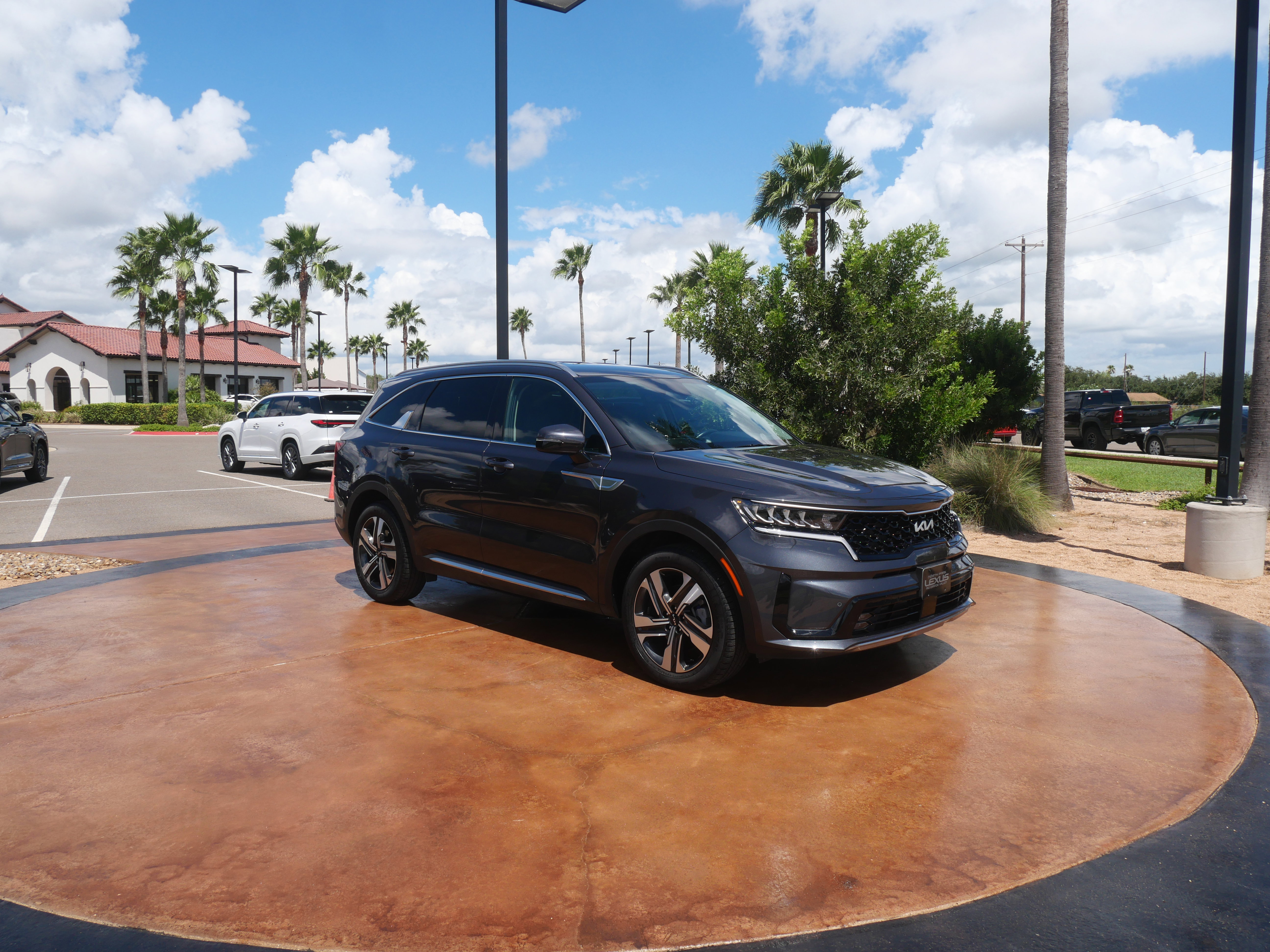 Used 2023 Kia Sorento EX