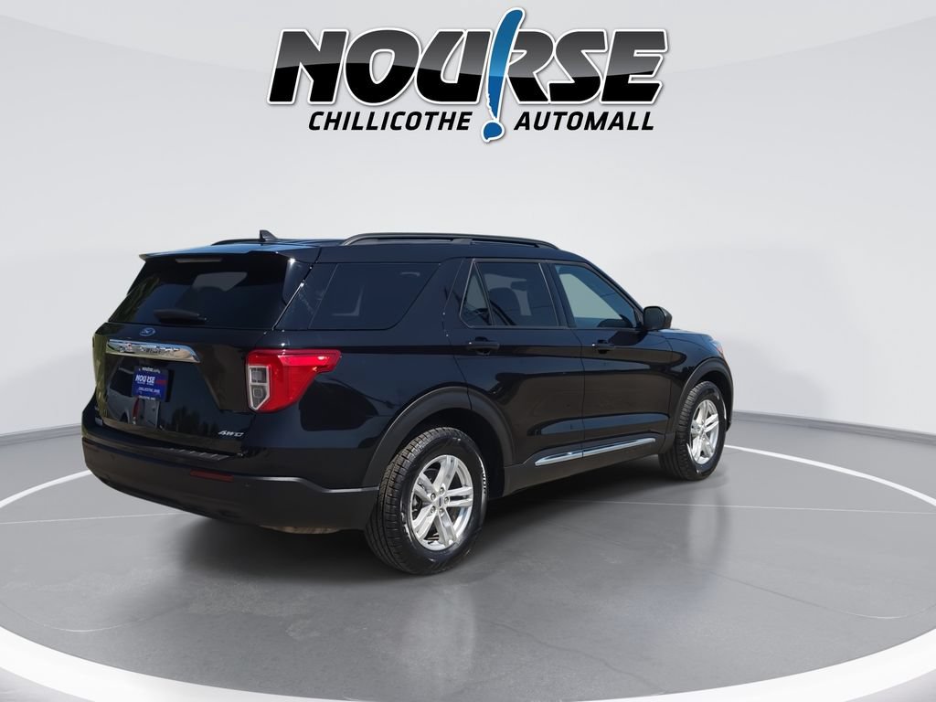 Used 2023 Ford Explorer XLT AWD/4WD image 8