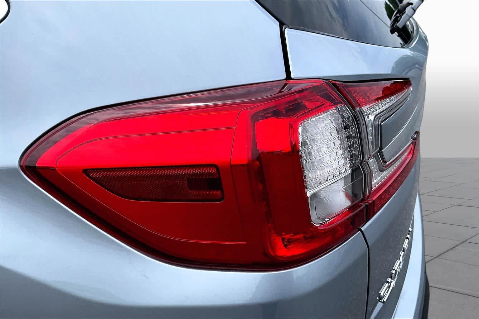 Used 2023 Subaru Ascent Premium w/ Convenience Package AWD/4WD image 28