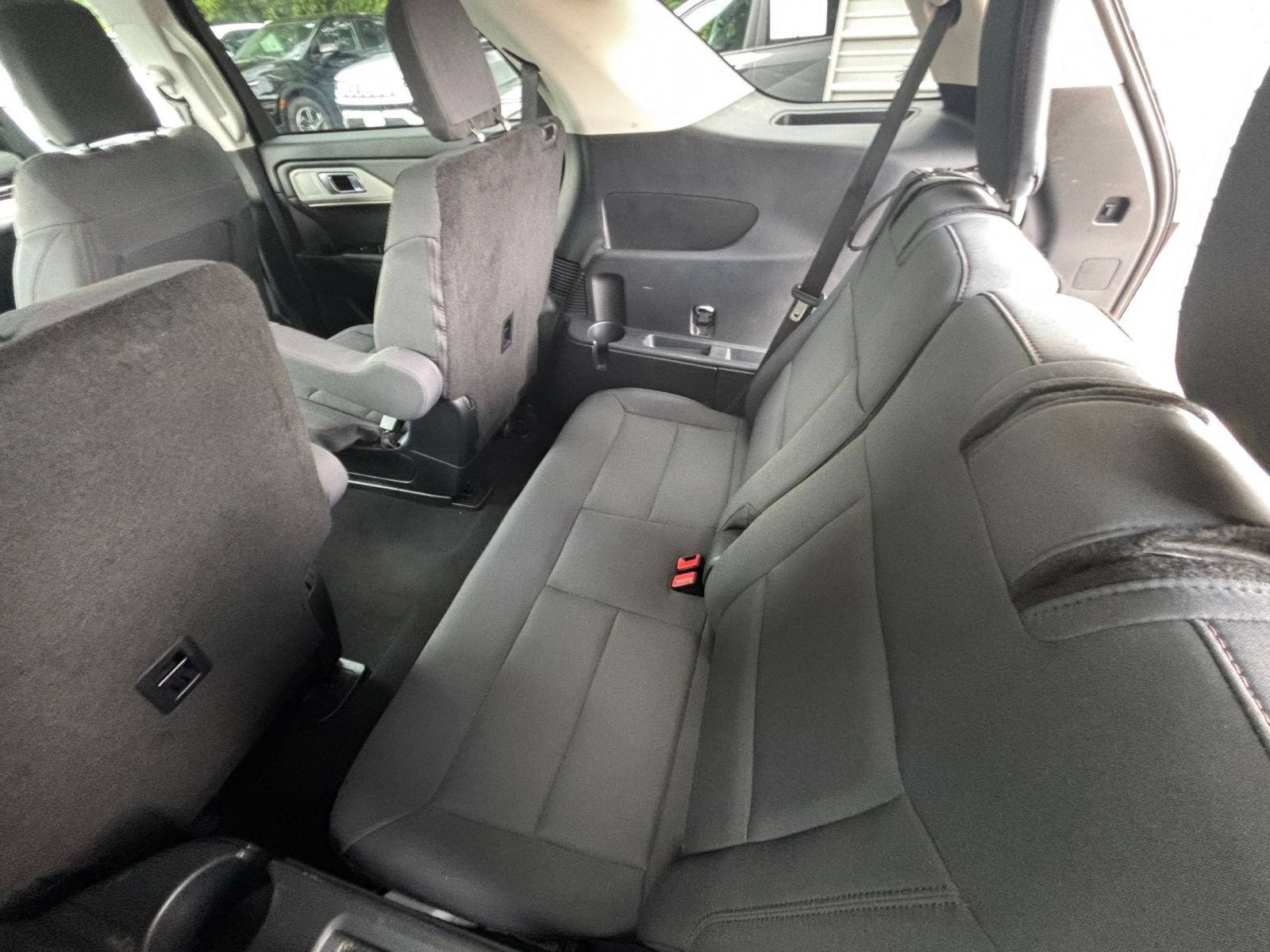 Used 2026 Ford Explorer Active AWD/4WD image 24