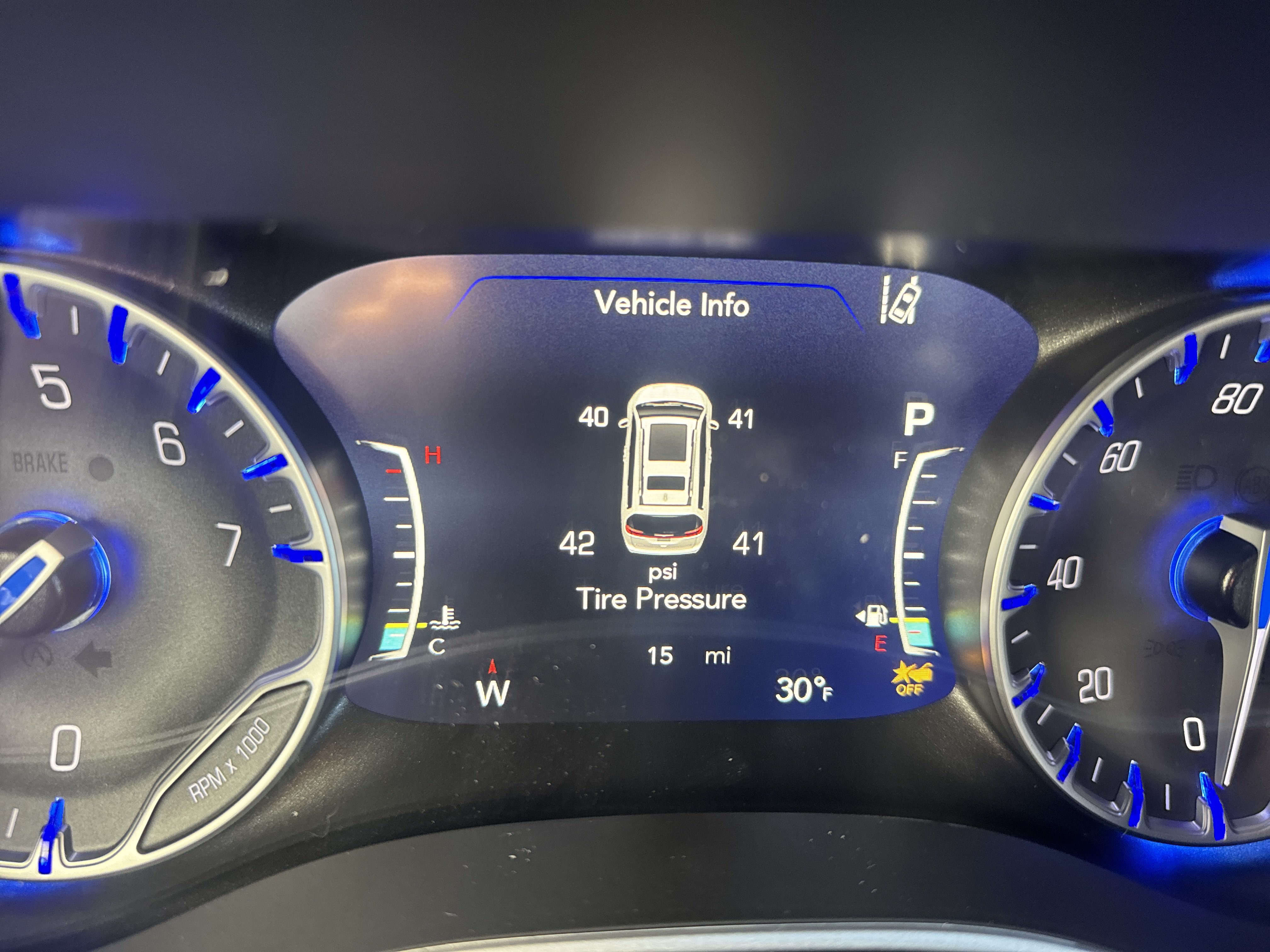New 2026 Chrysler Pacifica Select FWD image 22