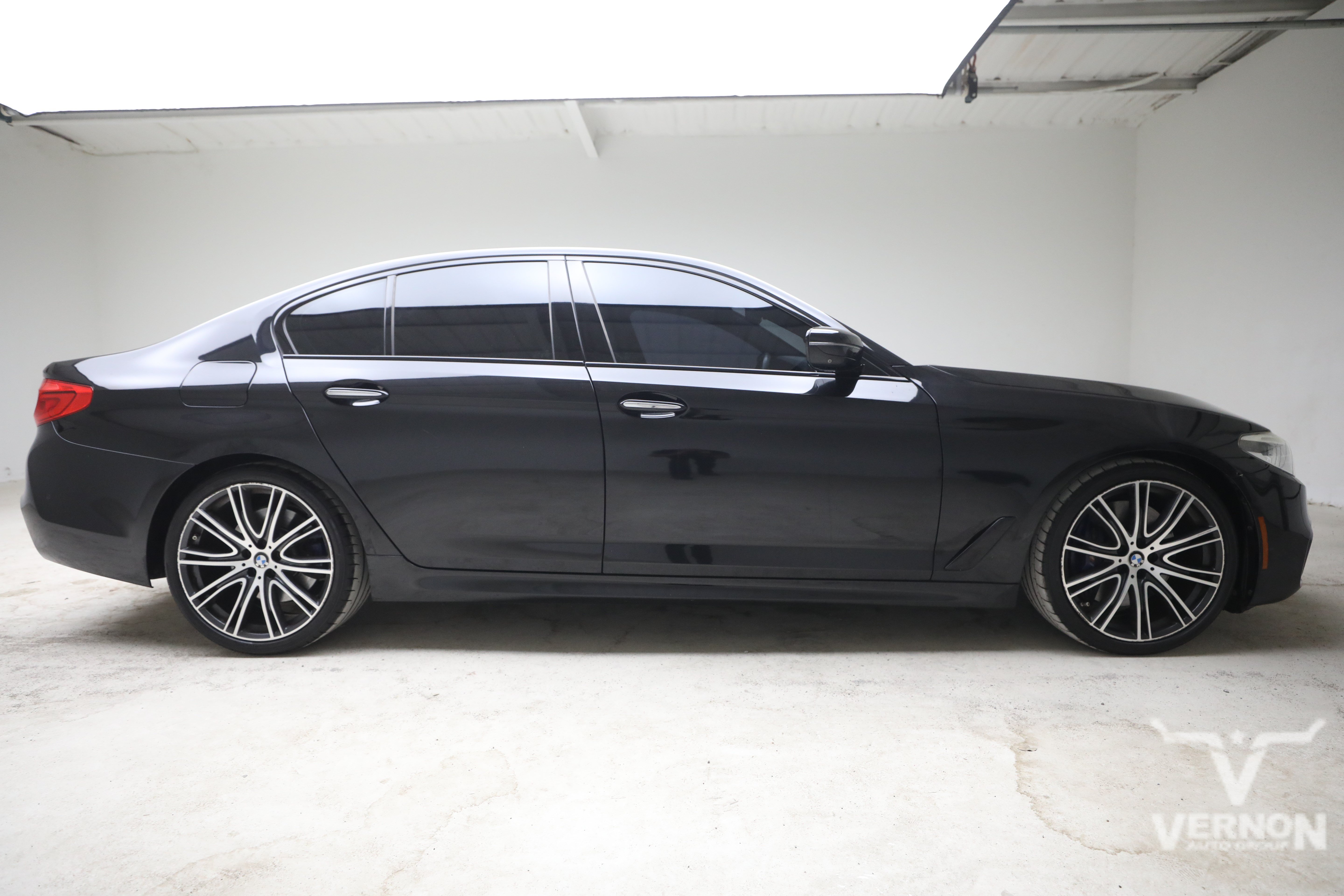 Used 2018 BMW 540i RWD image 6