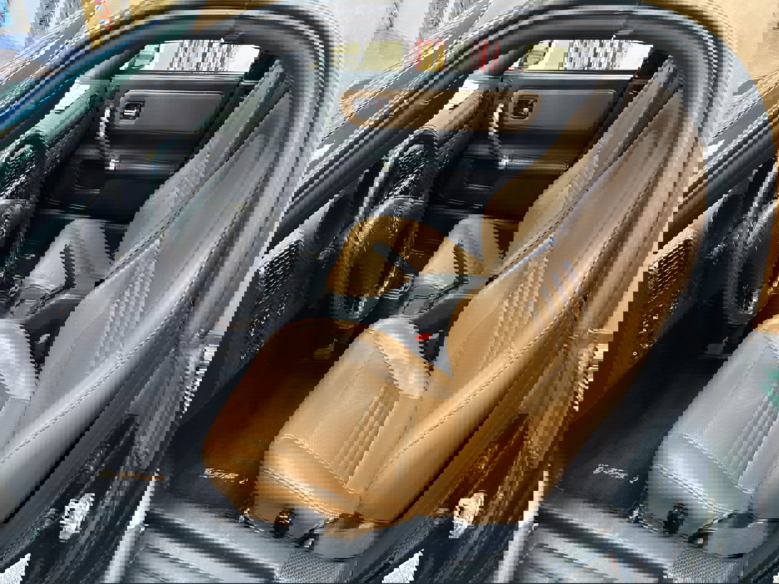 Used 2002 Toyota MR2 image 6