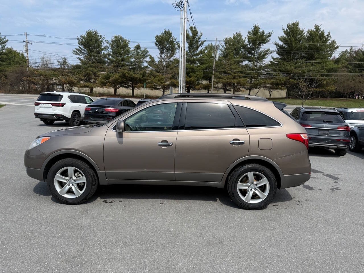 Used 2011 Hyundai Veracruz Limited AWD/4WD image 9