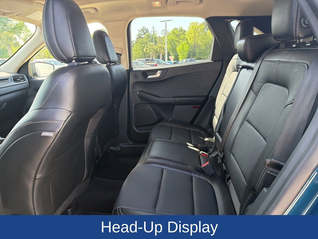 Used 2020 Ford Escape Titanium image 15