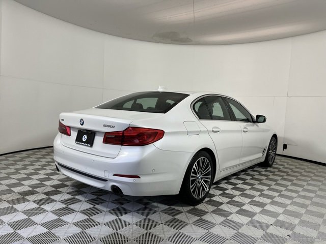 Used 2019 BMW 530i xDrive w/ Premium Package image 7