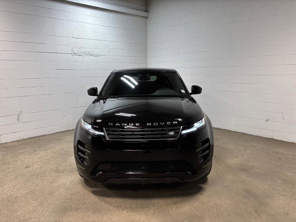 New 2026 Land Rover Range Rover Evoque Dynamic SE image 3