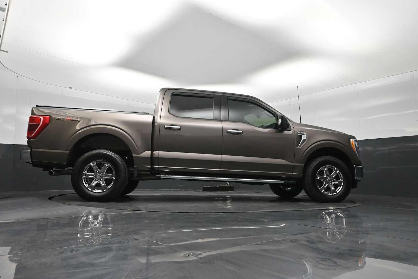 Used 2021 Ford F150 XLT w/ Equipment Group 302A High AWD/4WD image 25