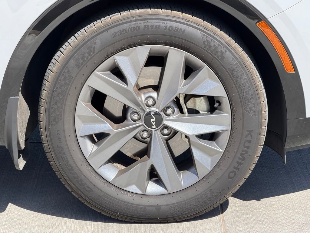 Used 2025 Kia Sportage SX FWD image 7