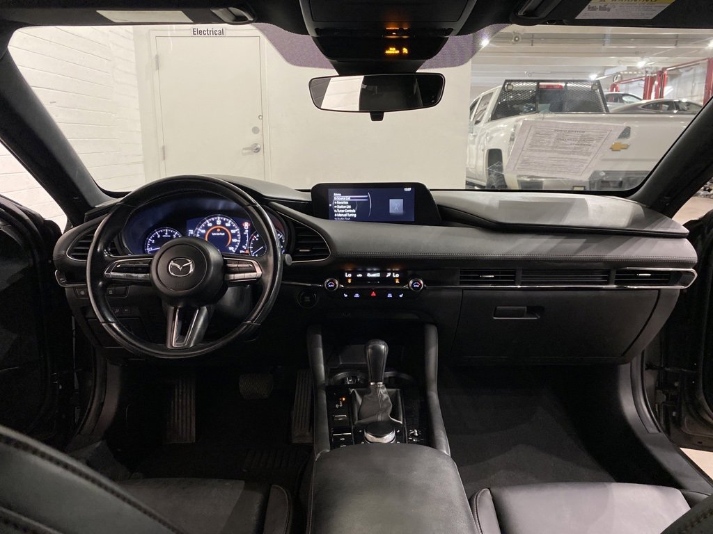 Used 2020 MAZDA MAZDA3 Hatchback w/ Preferred Package image 10