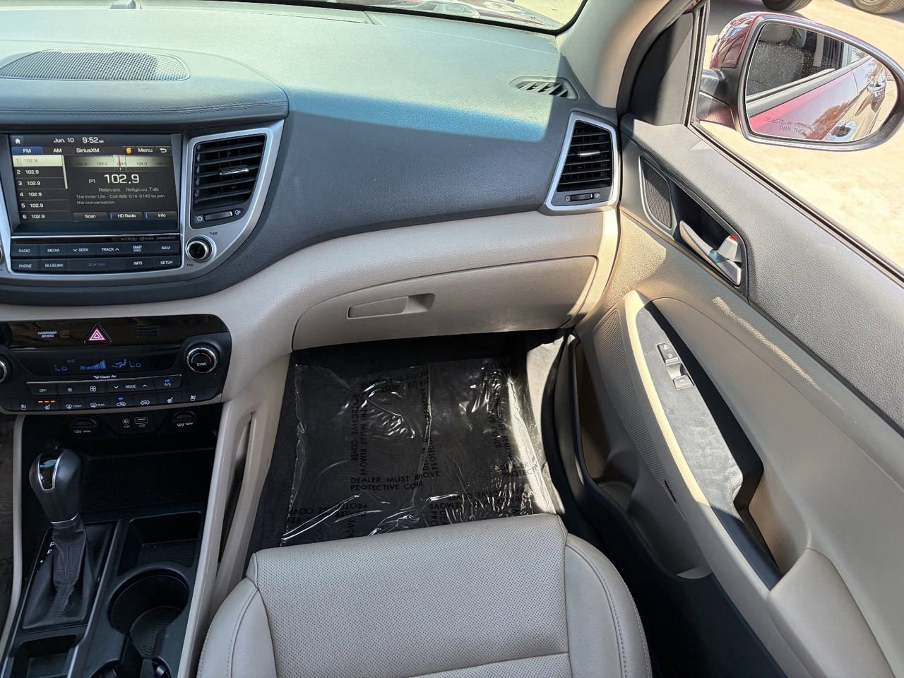 Used 2017 Hyundai Tucson Limited w/ Limited Ultimate Package 03 FWD image 16