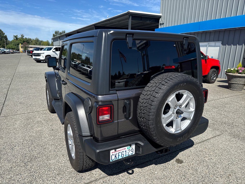 Used 2021 Jeep Wrangler Sport image 3