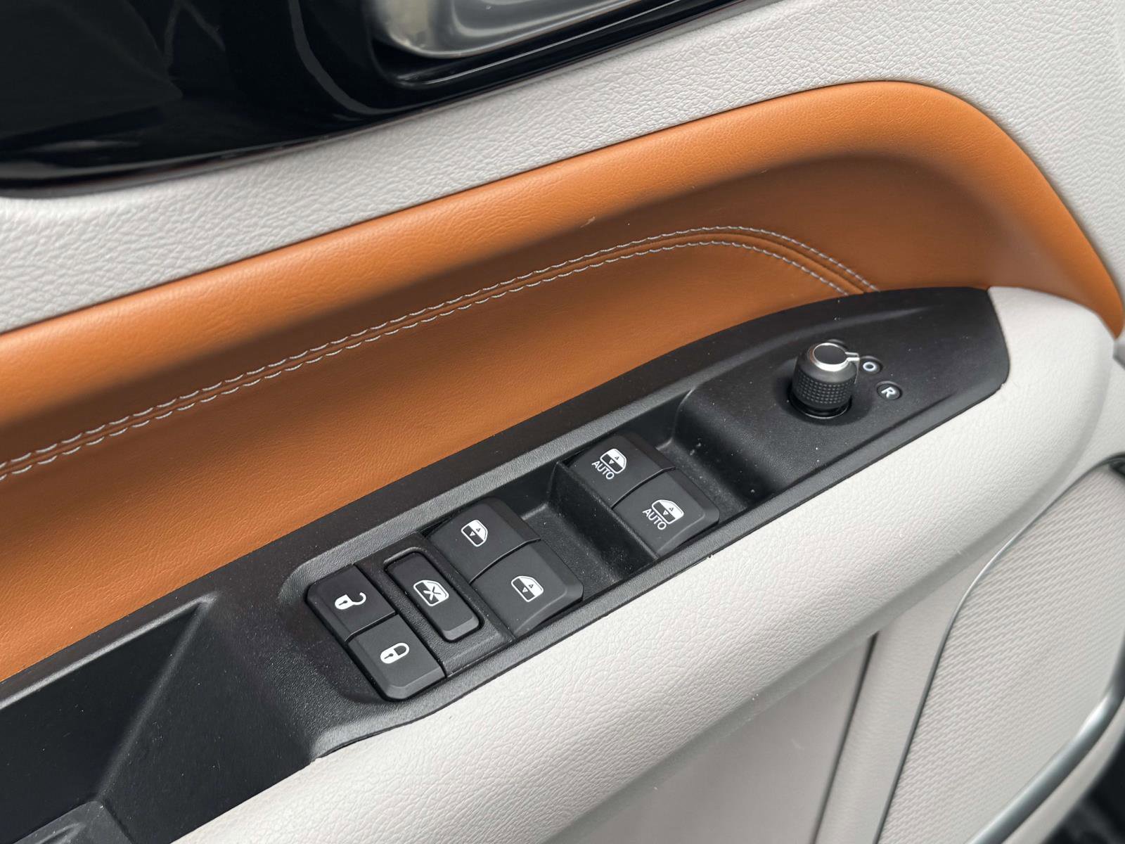 Used 2022 Jeep Compass Limited image 28