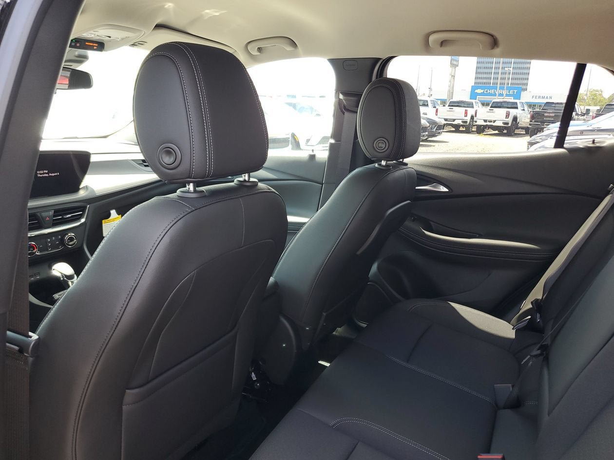 New 2026 Buick Encore GX Preferred w/ Comfort Package FWD image 9
