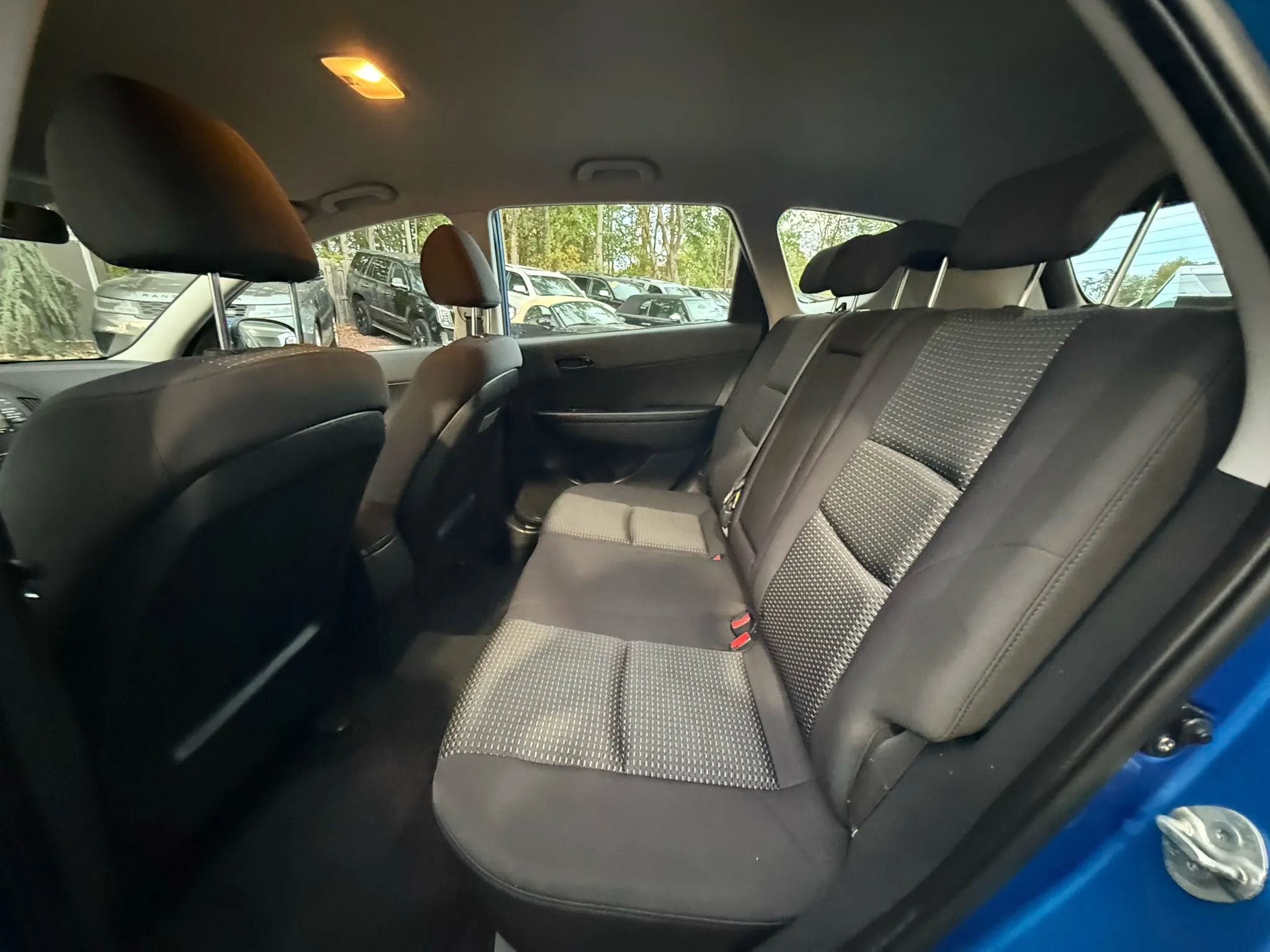 Used 2010 Hyundai Elantra GLS image 15