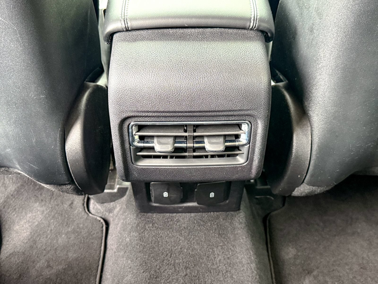 Used 2023 Lincoln Corsair AWD w/ Equipment Group 101A image 21