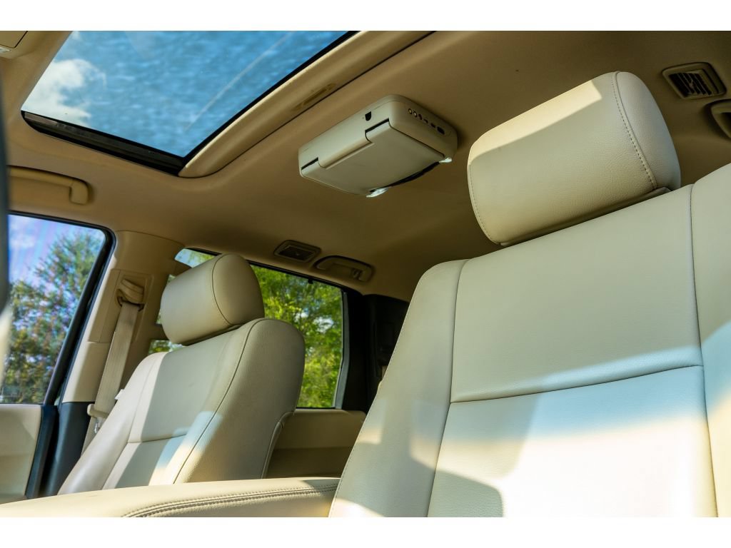 Used 2016 Toyota Sequoia Limited RWD image 12