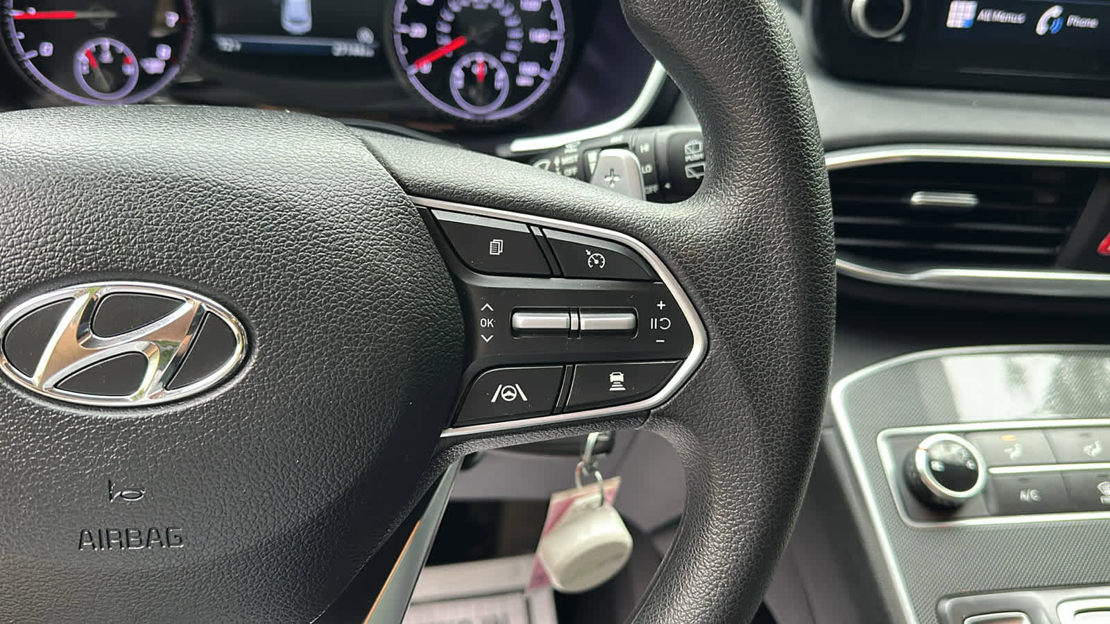 Used 2023 Hyundai Santa Fe SE w/ Cargo Package image 15