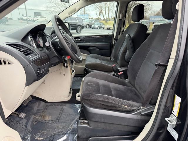 Used 2015 Dodge Grand Caravan SE w/ Quick Order Package 29E SE image 40