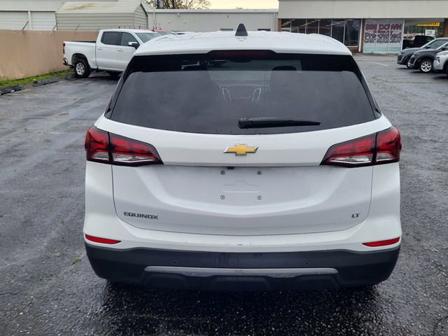 Used 2024 Chevrolet Equinox LT FWD image 3