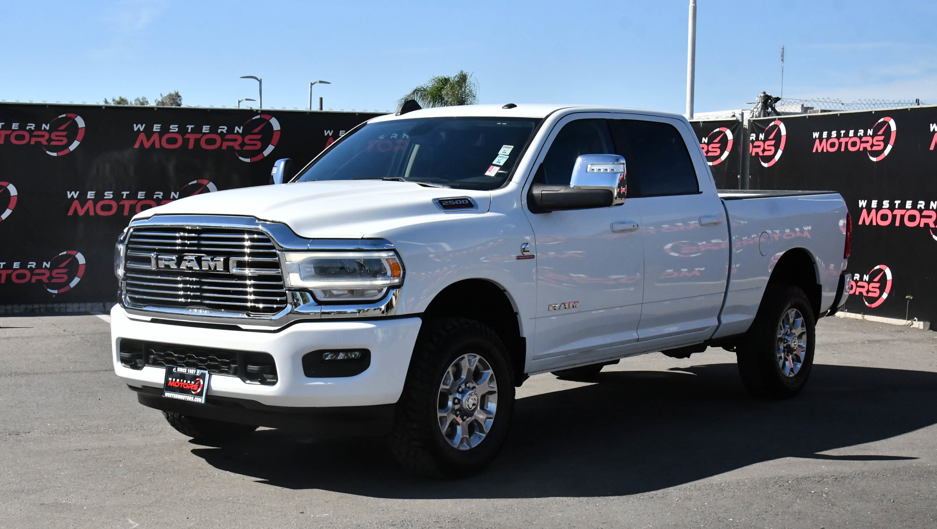 Used 2024 RAM 2500 Laramie image 3
