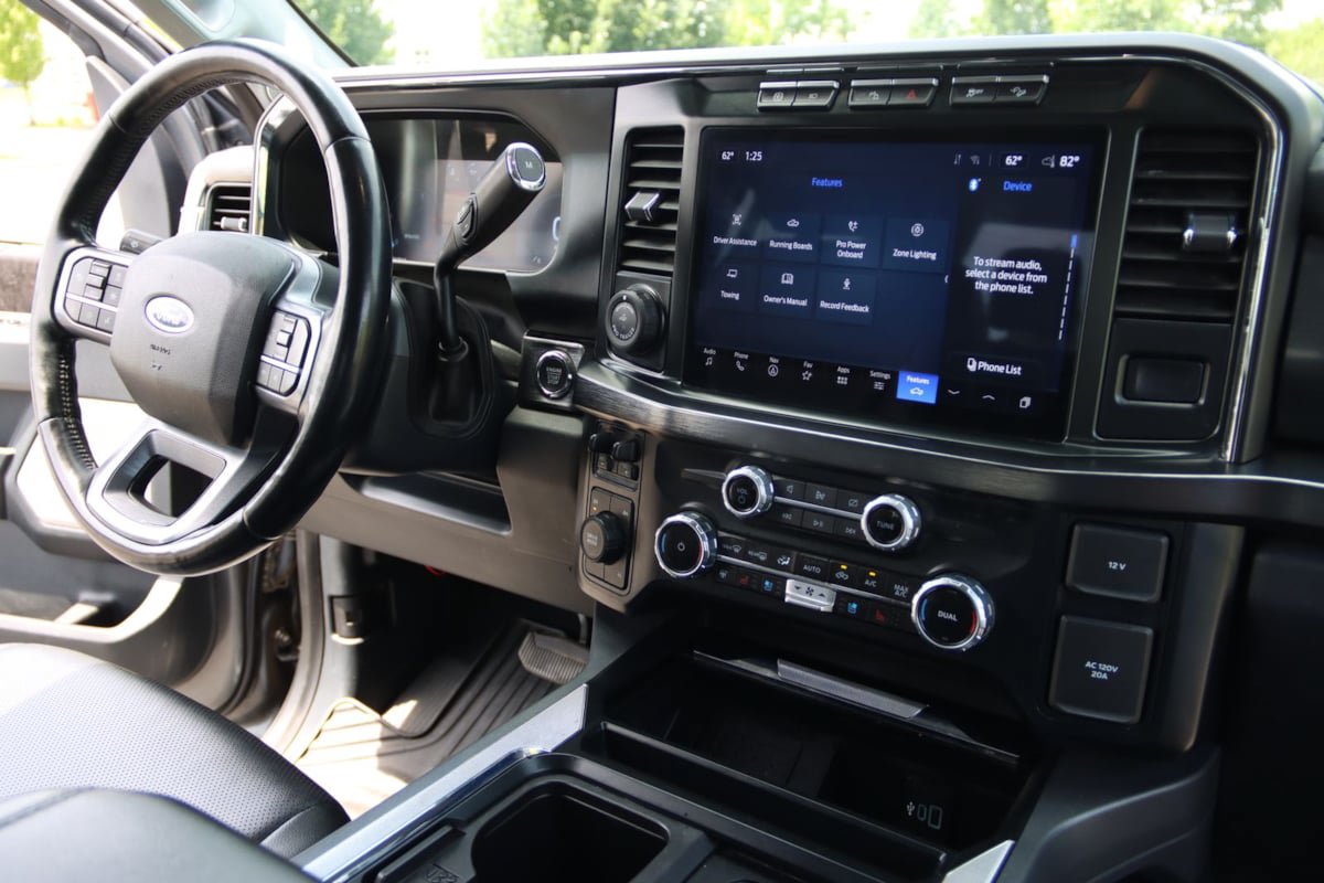 Used 2023 Ford F450 Lariat w/ Lariat Ultimate Package AWD/4WD image 59