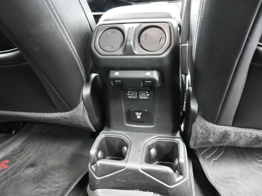 Used 2022 Jeep Gladiator Overland image 37