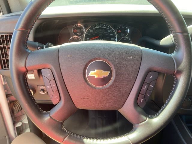 Used 2021 Chevrolet Express 3500 Work Van w/ Power Convenience Package image 18