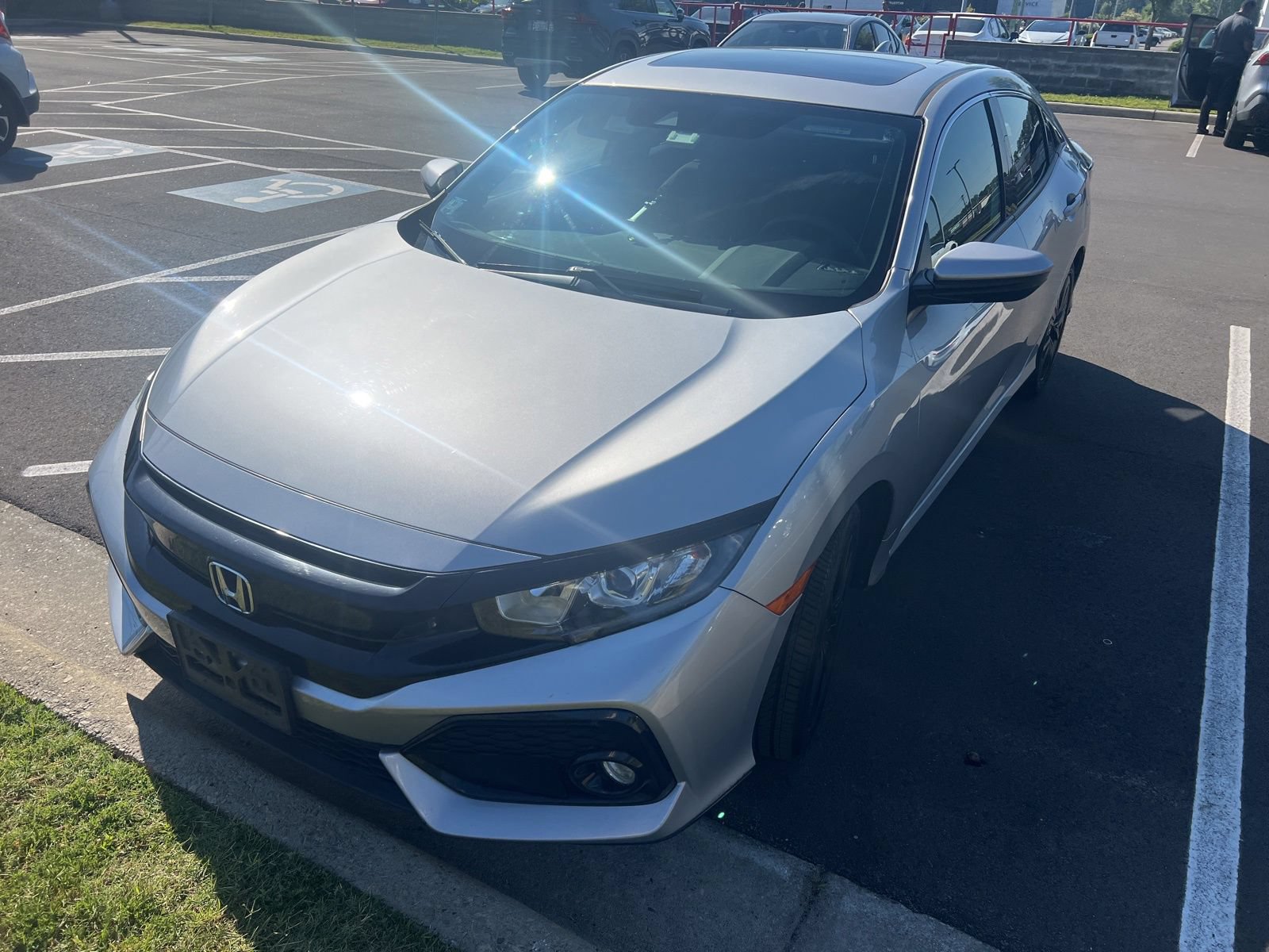 Used 2019 Honda Civic EX image 17