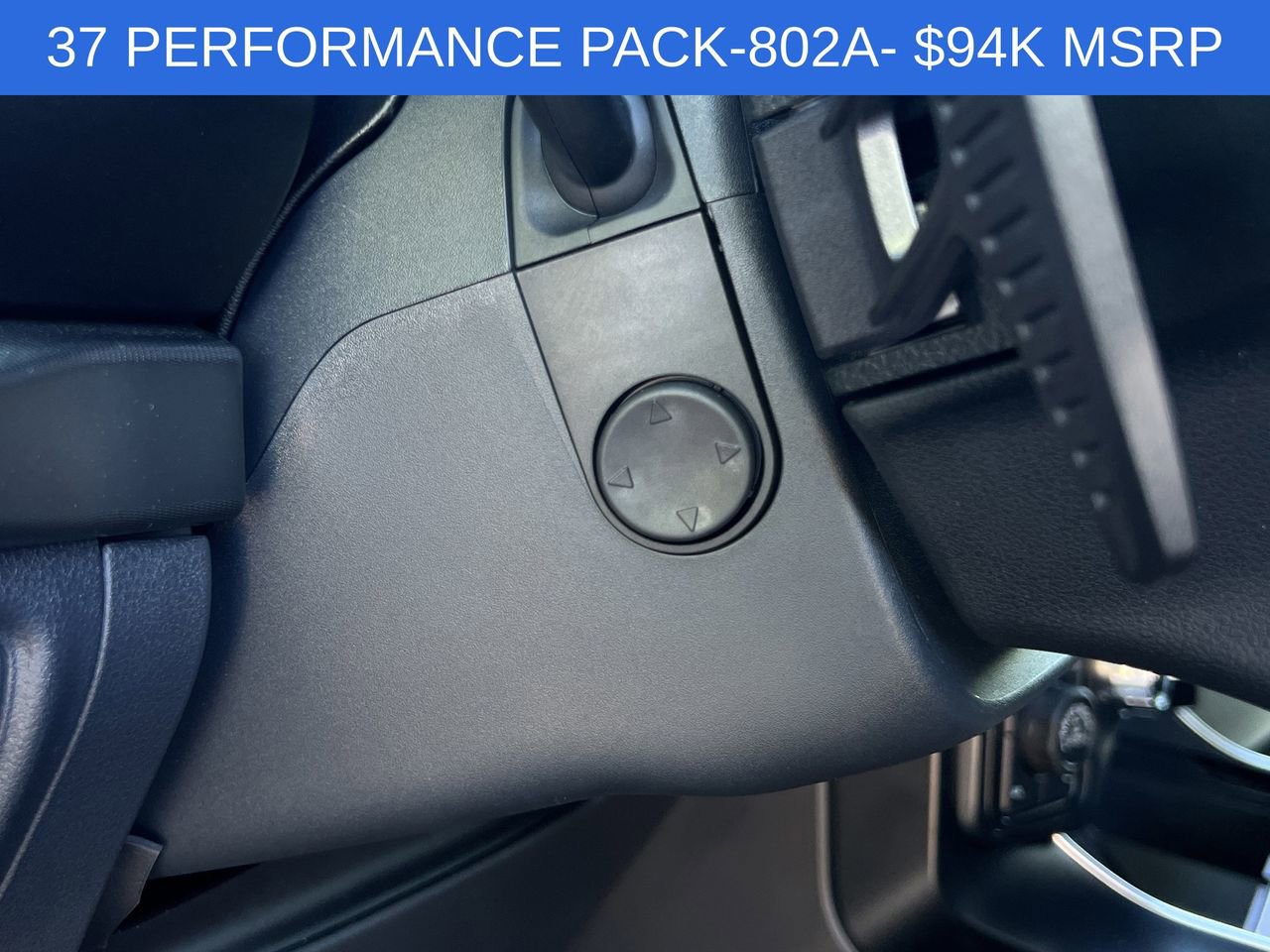 Used 2025 Ford F150 Raptor AWD/4WD image 16