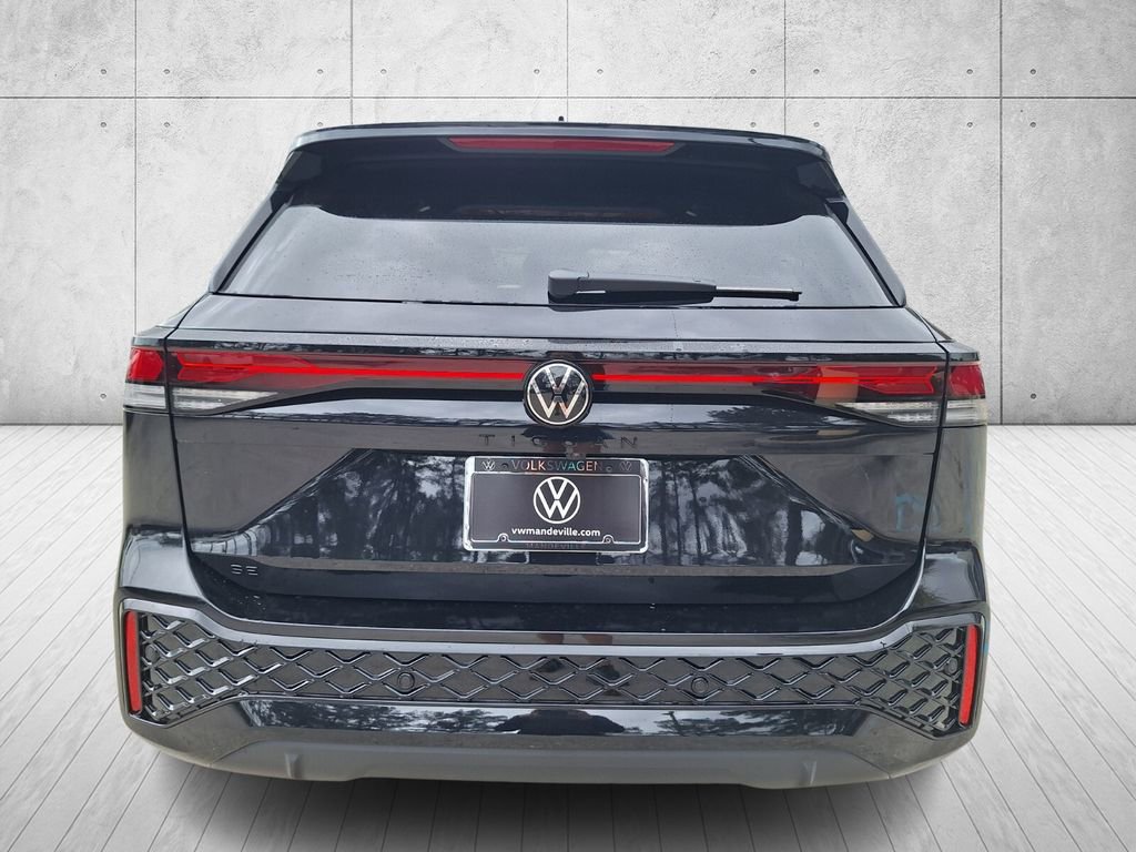 New 2026 Volkswagen Tiguan SE R-Line image 4
