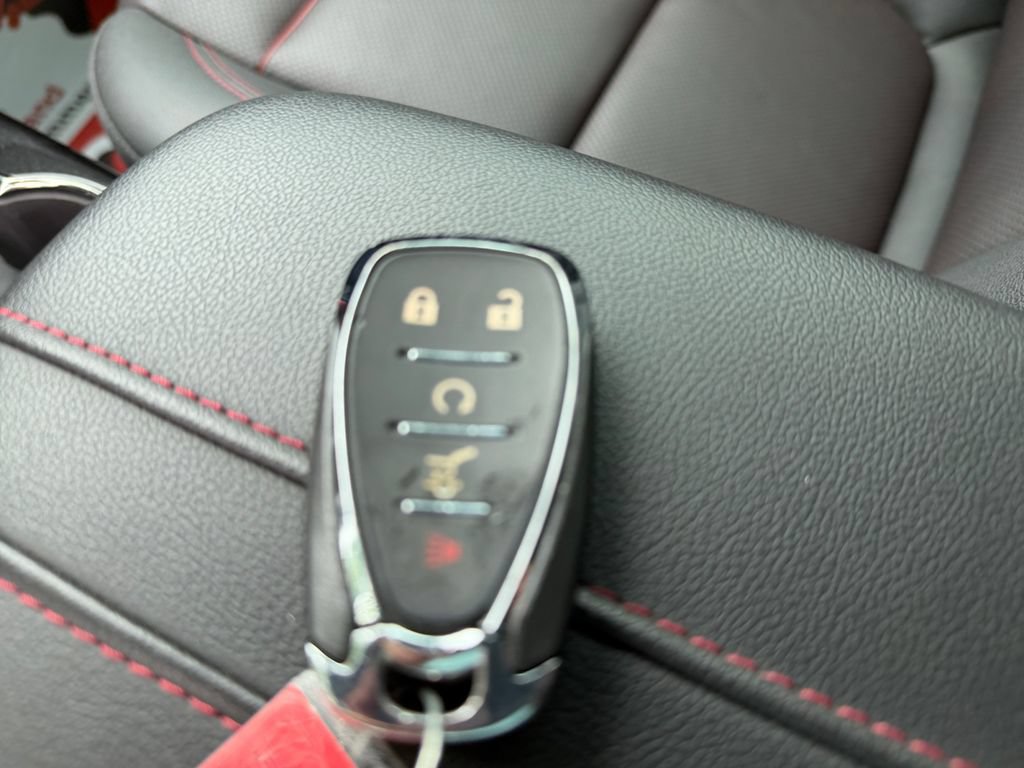 Used 2023 Chevrolet Blazer RS w/ Driver Confidence II Package FWD image 32