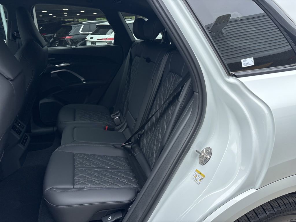 New 2026 Audi SQ5 Prestige AWD/4WD image 14