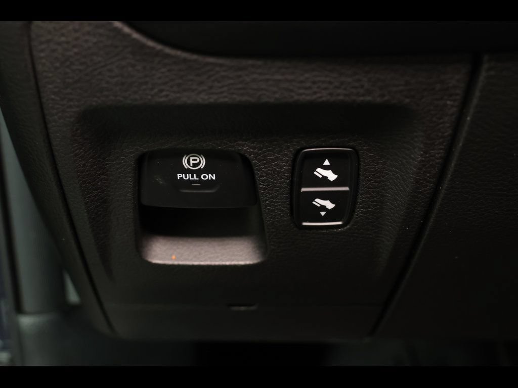 Used 2019 RAM 1500 Rebel w/ Rebel Level 1 Equipment Group AWD/4WD image 27