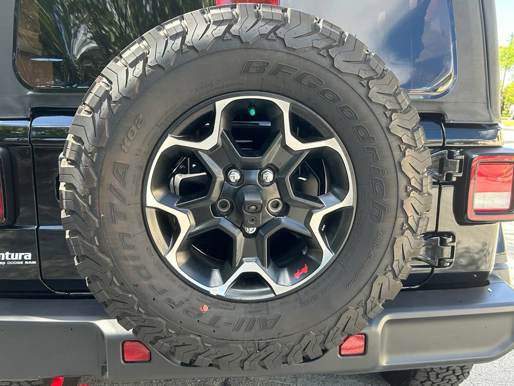 Used 2023 Jeep Wrangler Rubicon AWD/4WD image 37