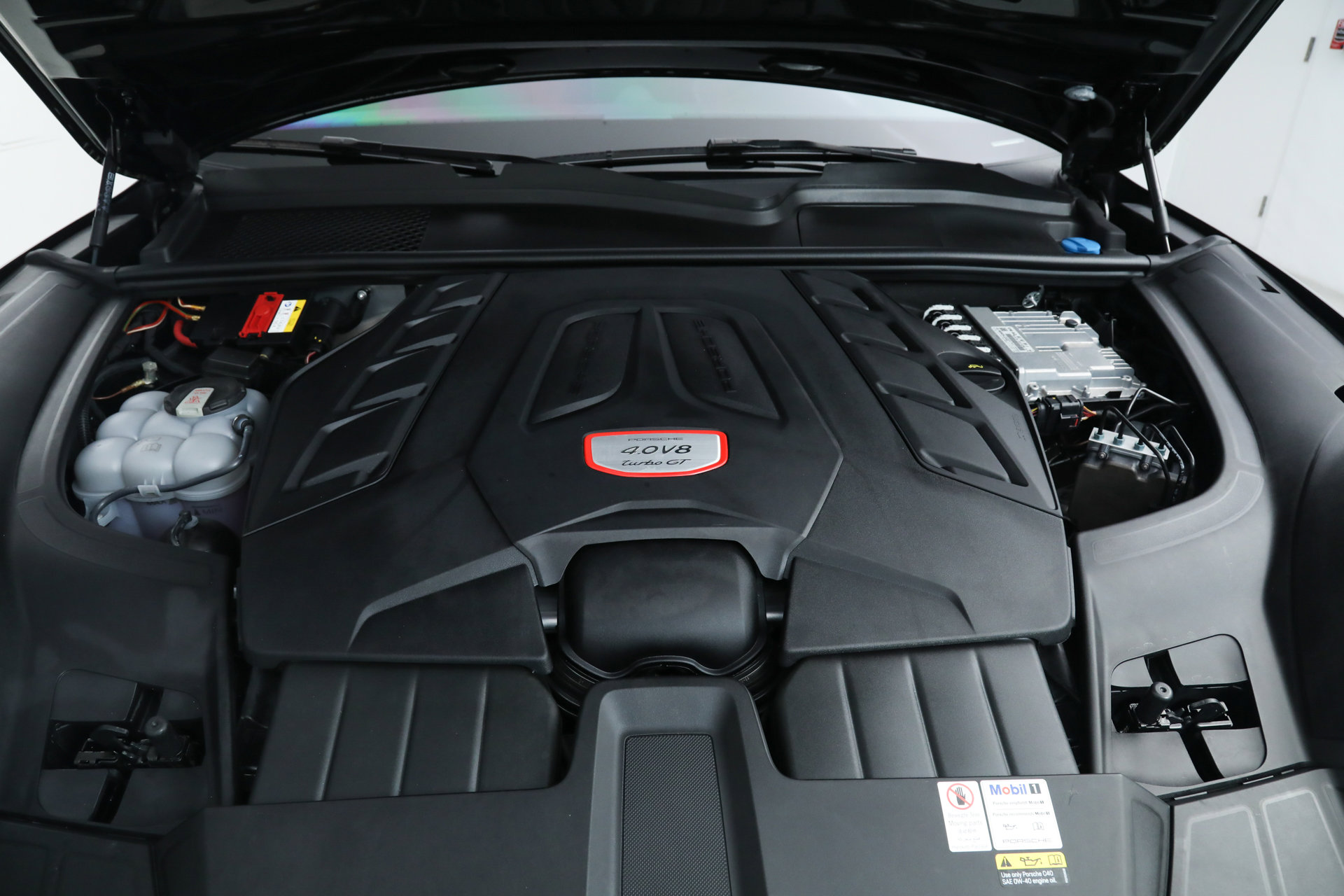 Used 2022 Porsche Cayenne Turbo GT image 33