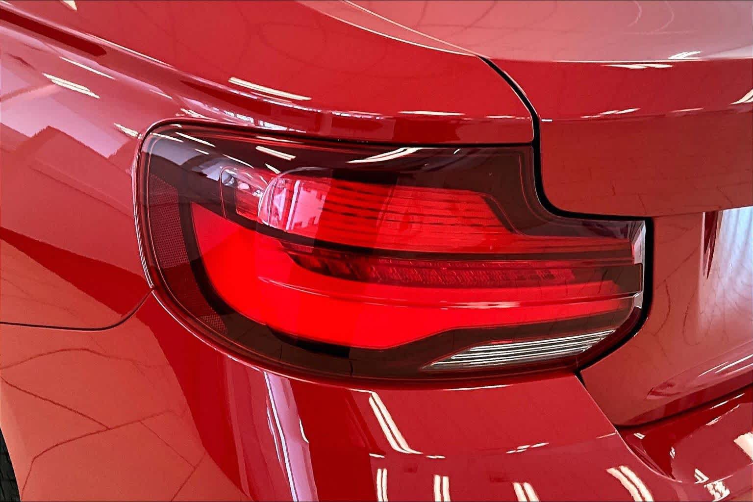 Used 2021 BMW 230i Coupe w/ Convenience Package RWD image 27