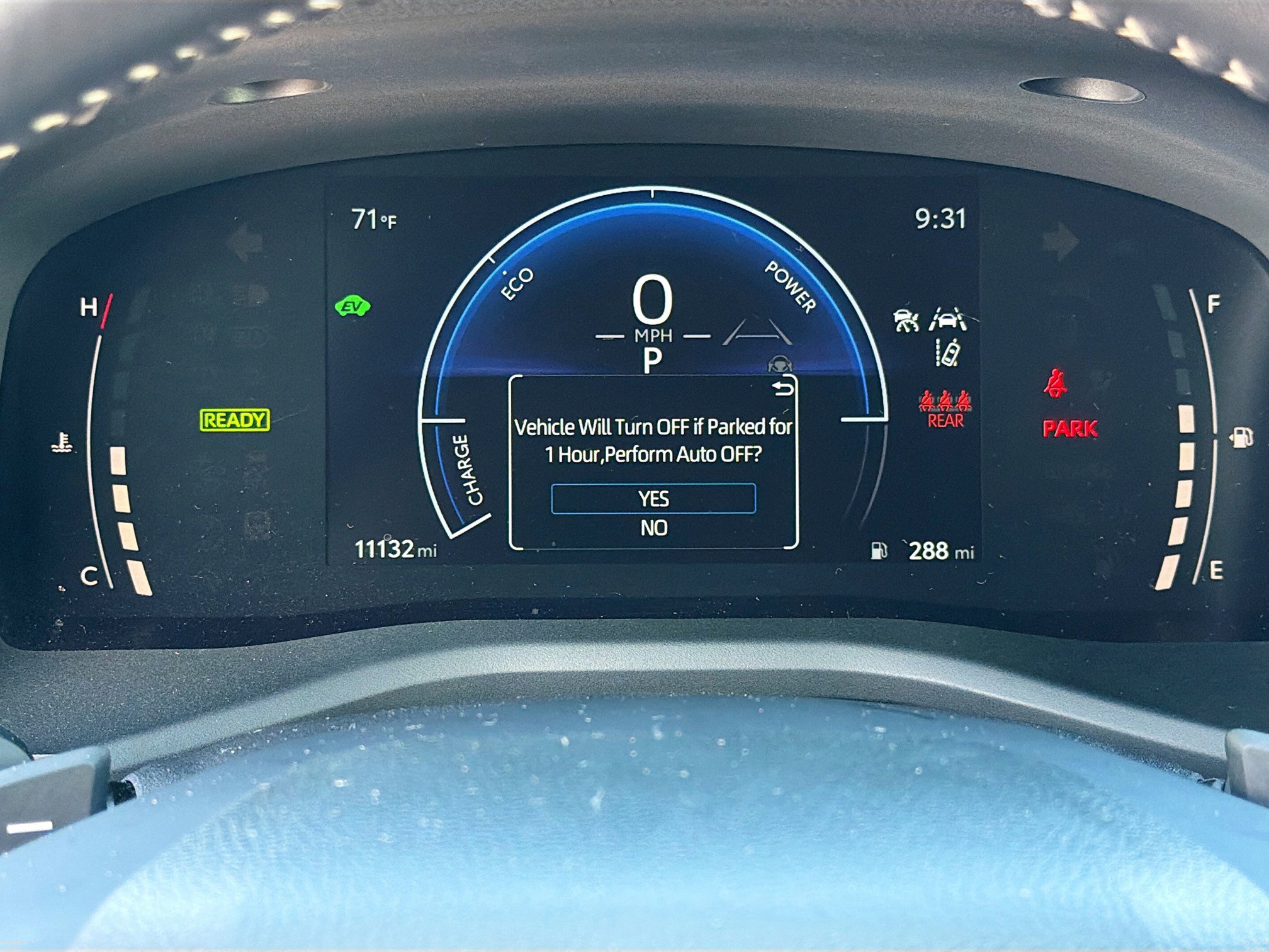 Used 2025 Toyota Camry SE image 38