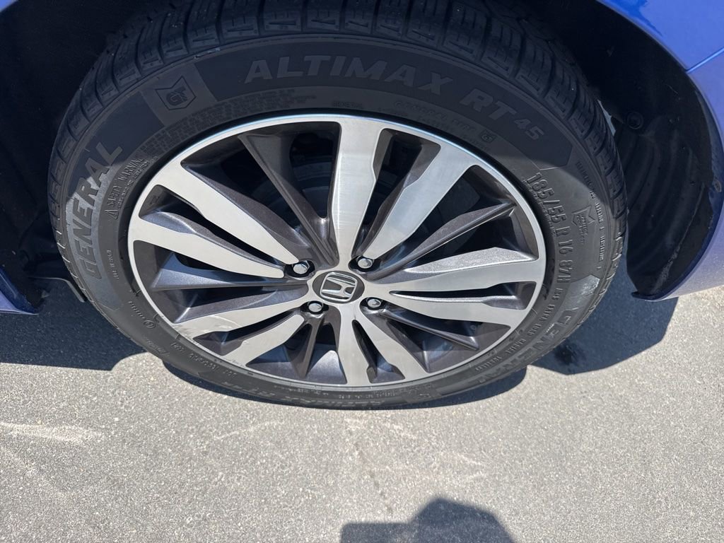 Used 2016 Honda Fit EX image 5