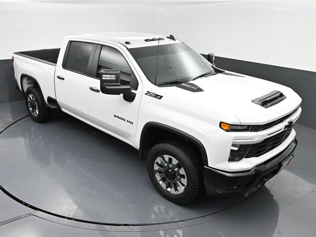 Used 2024 Chevrolet Silverado 2500 Custom w/ Custom Value Package AWD/4WD image 32