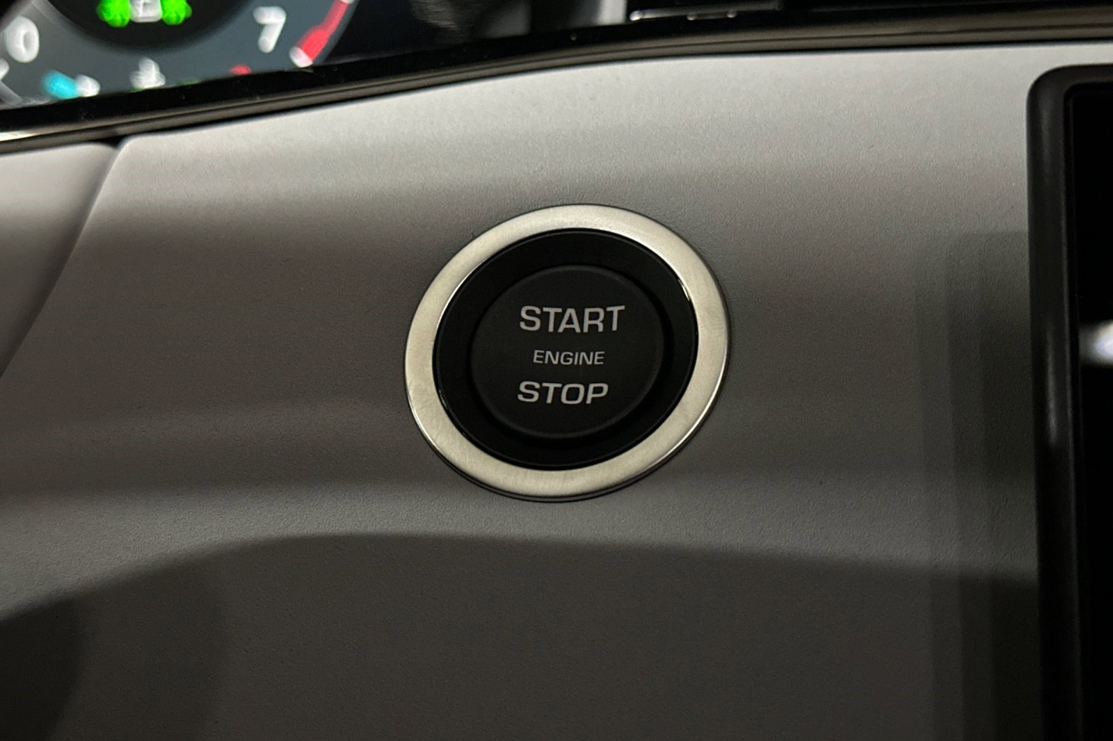 New 2026 Land Rover Range Rover Evoque S image 29