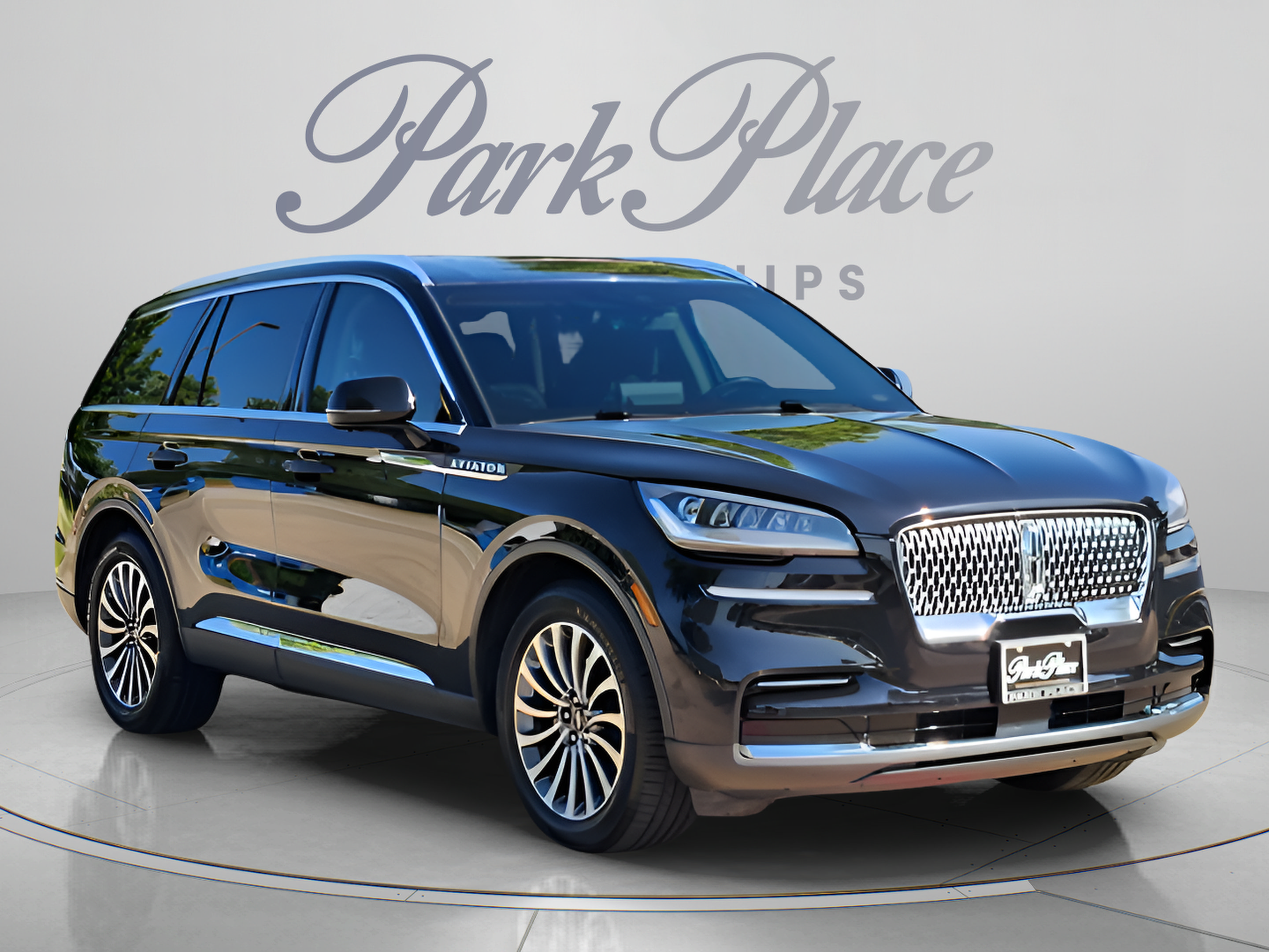 Used 2022 Lincoln Aviator Reserve w/ Elements Package Plus RWD image 4