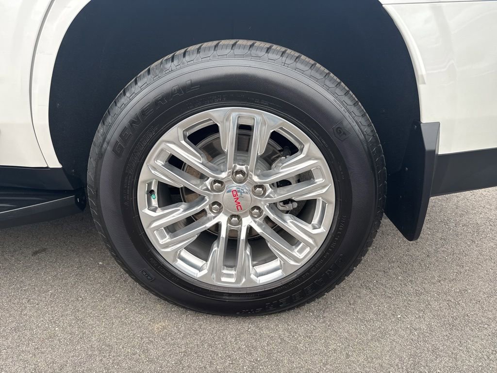 Used 2023 GMC Yukon SLT w/ SLT Premium Package image 33