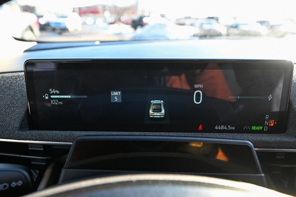 Certified 2025 Ford Mustang Mach-E Premium image 38