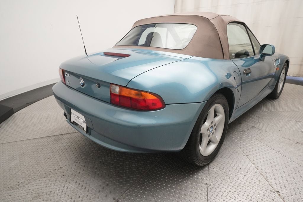 Used 1997 BMW Z3 2.8 RWD image 12