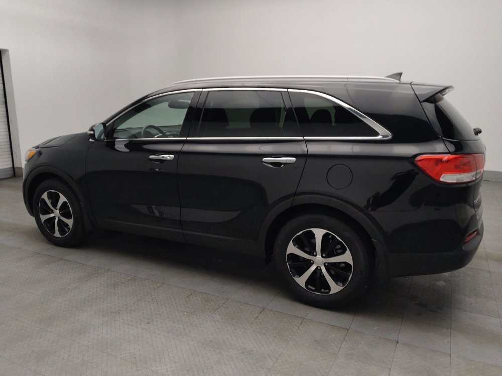 Used 2017 Kia Sorento EX image 3