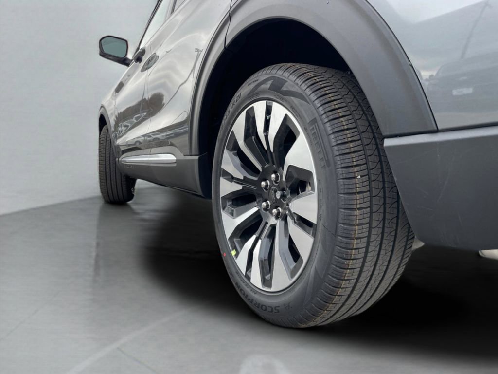 New 2026 Ford Explorer Platinum w/ LUX Leather Package image 10