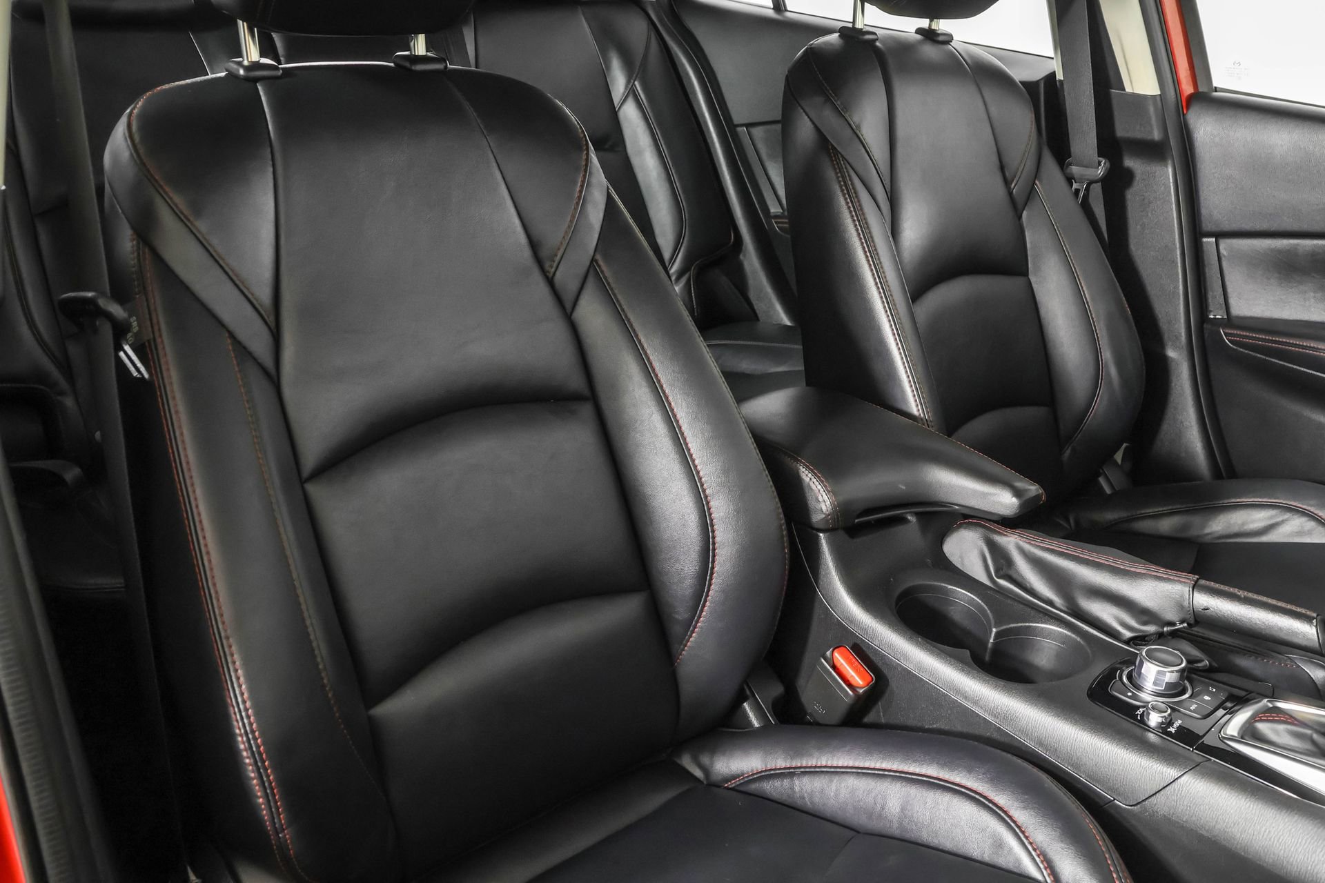 Used 2014 MAZDA MAZDA3 s Touring image 47