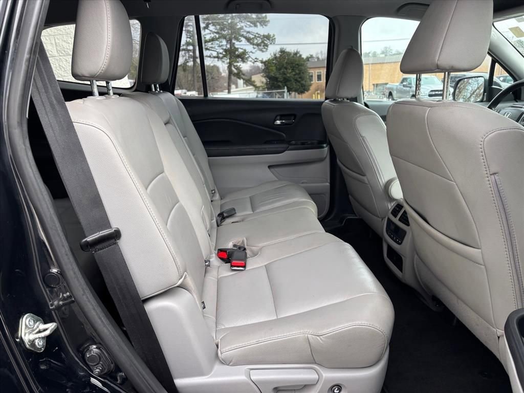 Used 2018 Honda Pilot EX-L image 12