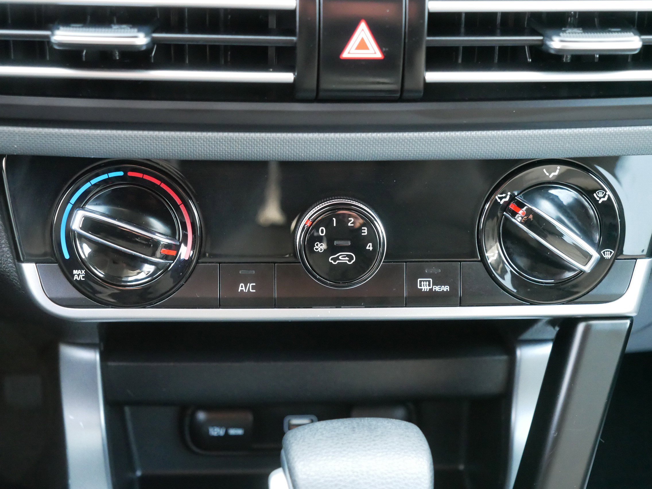 Certified 2023 Kia Seltos LX image 23